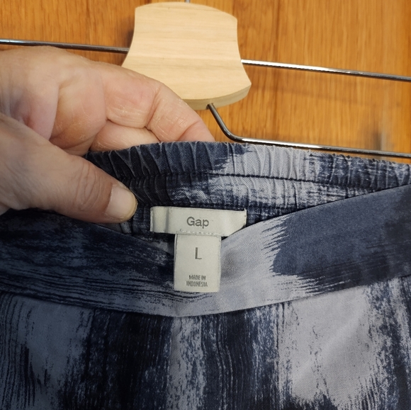 Gap blue flowy ankle length dressy joggers - Picture 8 of 9